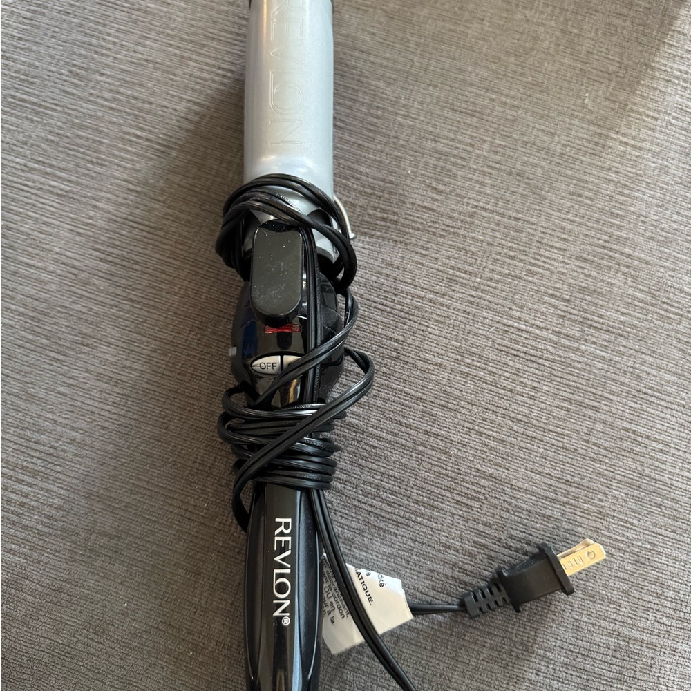Revlon 3 inch Silver Barrel Curling Iron - Black Handle